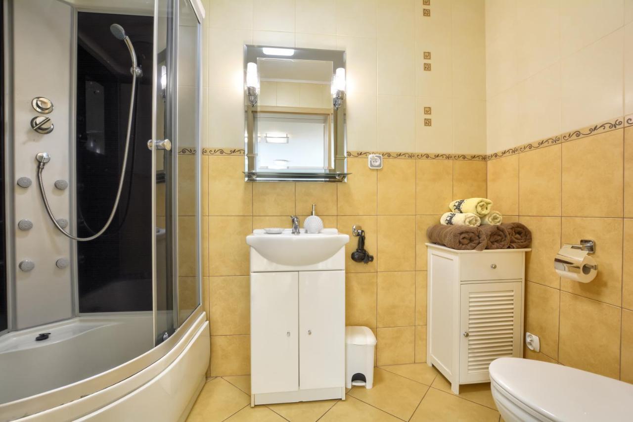 Sloneczny Apartment *